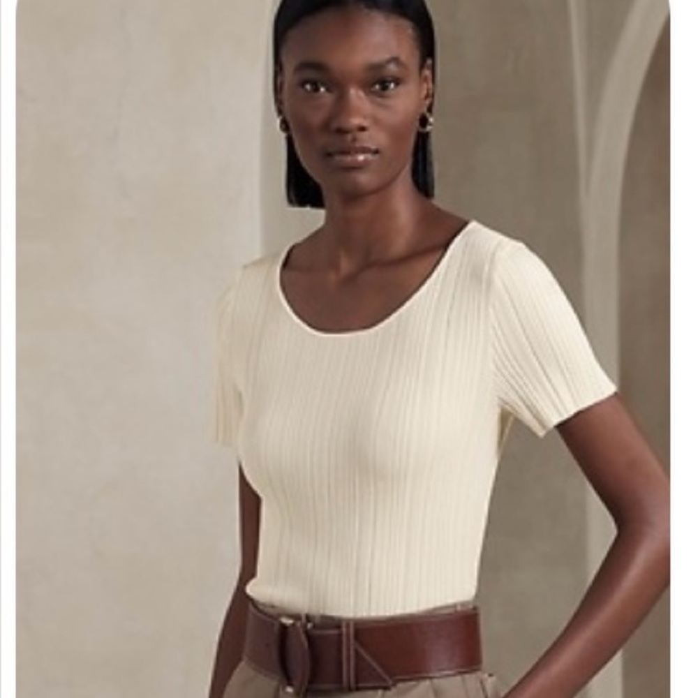 NWT BR Millie Ribbed Top